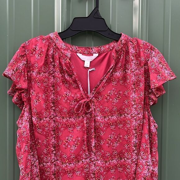 Lauren Conrad Sheer Lined Ruffled Sleeve Blouse Size M - Picture 2 of 4